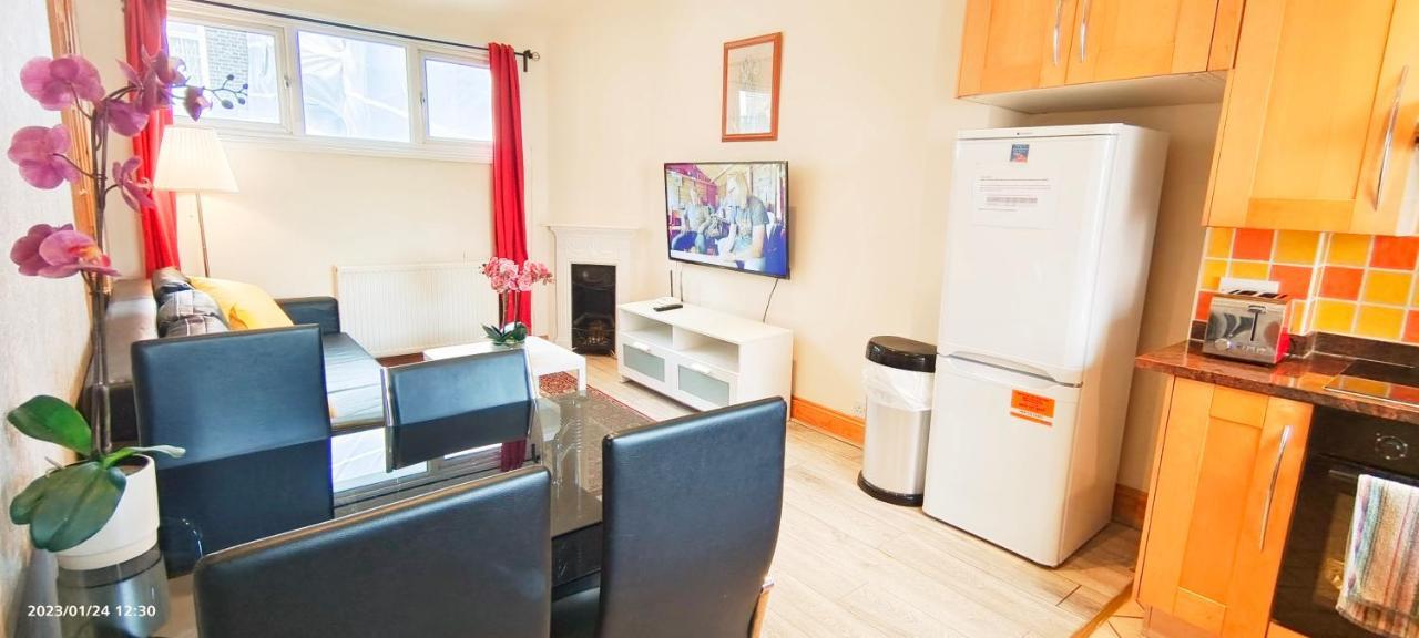 Flat 2, 6 Tauton Mews In Marylebone Apartment London Bagian luar foto