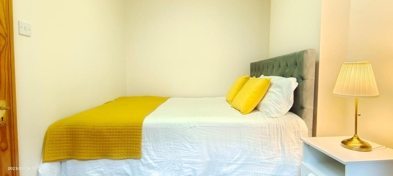Flat 2, 6 Tauton Mews In Marylebone Apartment London Bagian luar foto