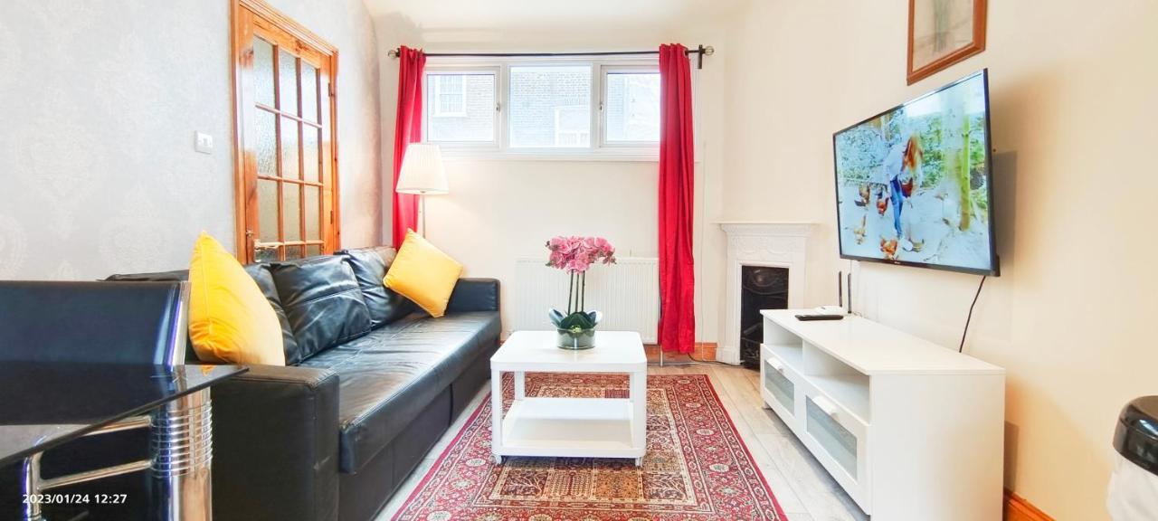 Flat 2, 6 Tauton Mews In Marylebone Apartment London Bagian luar foto
