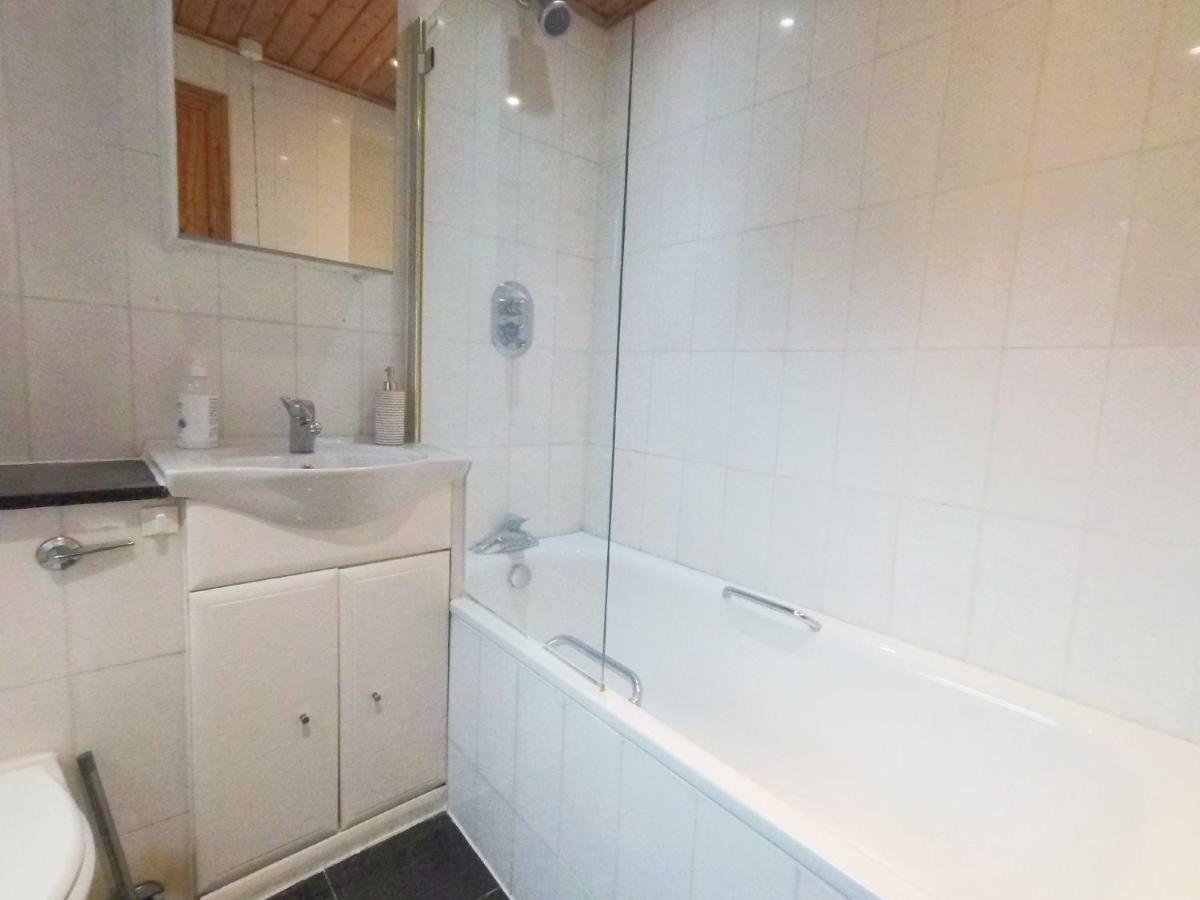 Flat 2, 6 Tauton Mews In Marylebone Apartment London Bagian luar foto